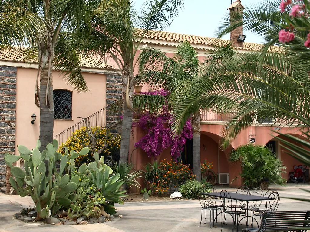 Farm stay Agriturismo Masseria Portiere Stella Gerbini Italy